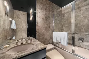 641 5th Ave, New York City, NY 10022 - Photo 5