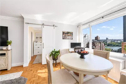 444 E 75th Street #17E, New York, NY 10021 - Photo 3
