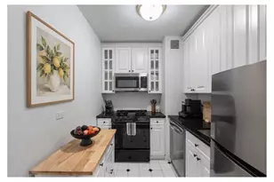 444 E 75th St, New York, NY 10021 - Photo 5