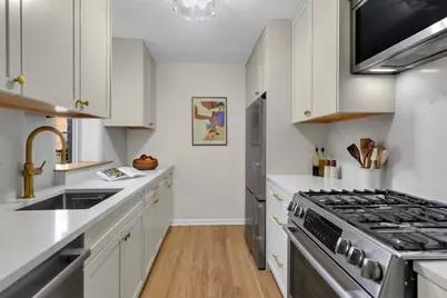 302 E 88th Street #7-F, New York City, NY 10128 - Photo 5