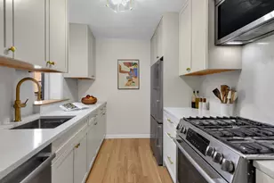 302 E 88th St, New York City, NY 10128 - Photo 5