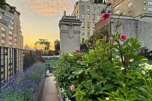 5 E 75th St, New York City, NY 10021 - Photo 17