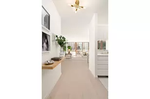 235 E 40th St, New York City, NY 10016 - Photo 9
