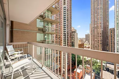 235 E 40th Street #18B, New York City, NY 10016 - Photo 3