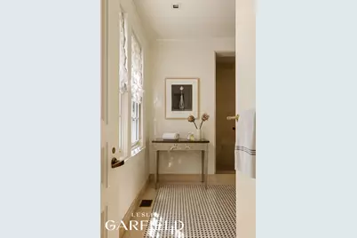 116 E 70th Street, New York, NY 10021 - Photo 17