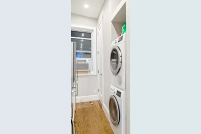 113 Christopher Street #2A, New York, NY 10014 - Photo 5