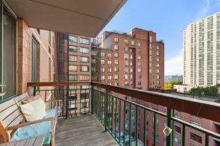 333 Rector Pl, New York City, NY 10280 - Photo 9
