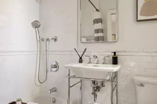 1125 Park Ave, New York City, NY 10128 - Photo 15