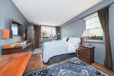 333 E 14th Street #17D, New York, NY 10003 - Photo 9