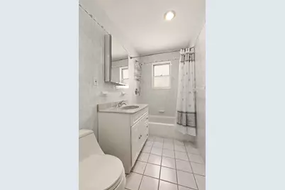 1578 Edison Avenue, New York City, NY 10461 - Photo 11