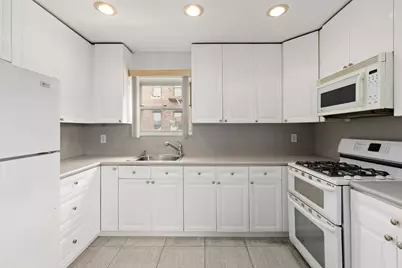 1578 Edison Avenue, New York City, NY 10461 - Photo 7