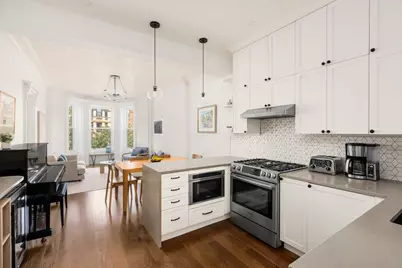 430 3rd Street #3, Brooklyn, NY 11215 - Photo 3