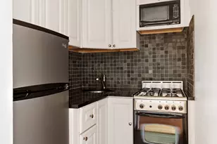 35 E 38th St, New York City, NY 10016 - Photo 7