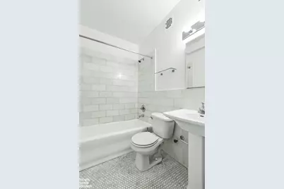 24 5th Avenue #818, New York, NY 10011 - Photo 11