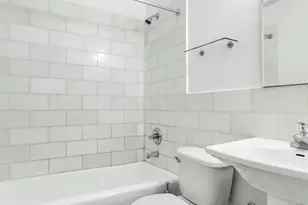 24 5th Ave, New York, NY 10011 - Photo 11