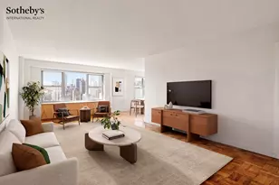 360 E 72nd St, New York City, NY 10021 - Photo 1