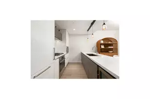 505 W 43rd St, New York, NY 10036 - Photo 7