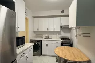 335 W 85th St, New York City, NY 10024 - Photo 3