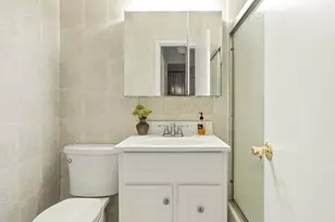 430 E 77th St, New York City, NY 10075 - Photo 9