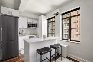5 Tudor City Pl, New York, NY 10017 - Photo 5