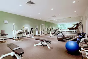 235 E 40th St, New York City, NY 10016 - Photo 13