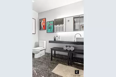 20 Pine Street #2415, New York, NY 10005 - Photo 5