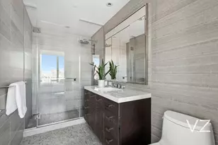 252 South St, New York City, NY 10002 - Photo 7