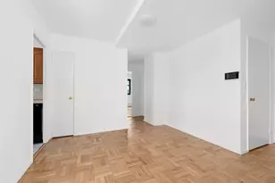 33-52 Crescent St, New York City, NY 11106 - Photo 11