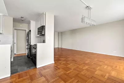 102-10 66th Road #8D, New York City, NY 11375 - Photo 7