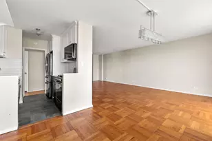 102-10 66th Rd, New York City, NY 11375 - Photo 7
