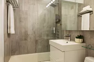 333 E 66th St, New York City, NY 10065 - Photo 7