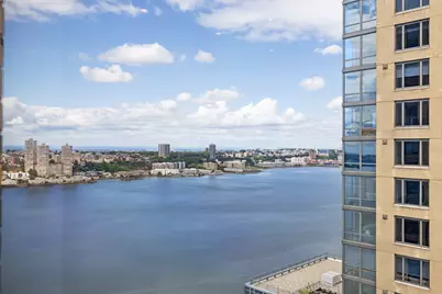 200 Riverside Boulevard #37D, New York City, NY 10069 - Photo 3