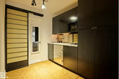 20 Jane Street #4C, New York, NY 10014 - Photo 7