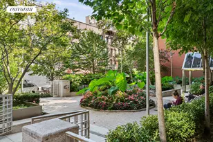 300 E 93rd St, New York City, NY 10128 - Photo 21