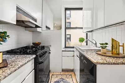 334 W 86th Street #8C, New York, NY 10024 - Photo 5