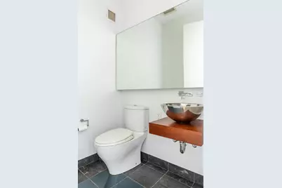 247 W 46th Street #4001, New York City, NY 10036 - Photo 11
