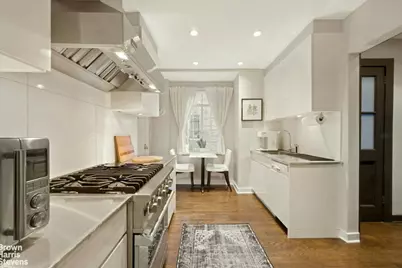 40-50 E 10th Street #5L, New York, NY 10003 - Photo 7