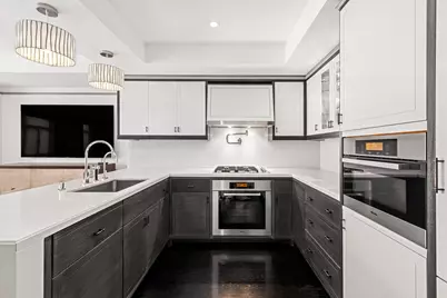 21 E 61st Street #12C, New York City, NY 10065 - Photo 5