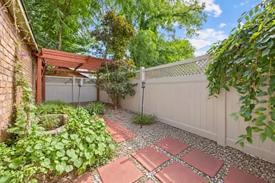 1515 E 55th Street, New York City, NY 11234 - Photo 23
