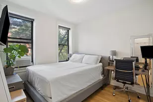 342 W 21st St, New York City, NY 10011 - Photo 3