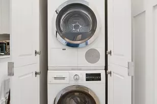 342 W 21st St, New York City, NY 10011 - Photo 5