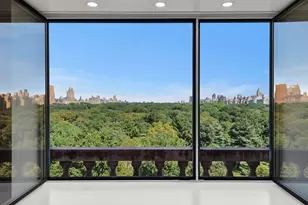 128 Central Park S, New York City, NY 10019 - Photo 17