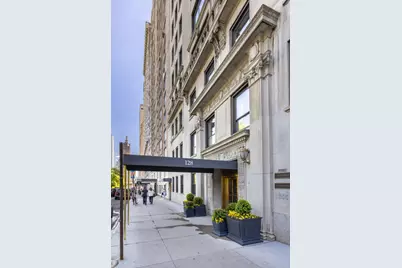 128 Central Park S #12A, New York City, NY 10019 - Photo 19
