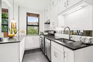870 W 181st St, New York, NY 10033 - Photo 3