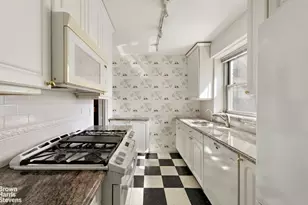 400 E 56th St, New York City, NY 10022 - Photo 7