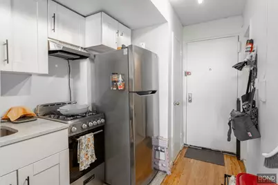 50-21 39th Place #5D, Sunnyside, NY 11104 - Photo 5