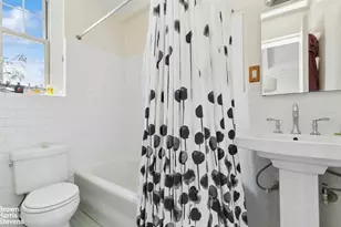 209 Lincoln Pl, New York City, NY 11217 - Photo 9
