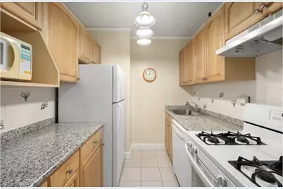 250 E 87th Street #26D, New York City, NY 10028 - Photo 7