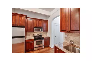 155 E 85th St, New York City, NY 10028 - Photo 3