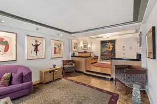 301 E 48th St, New York City, NY 10017 - Photo 1